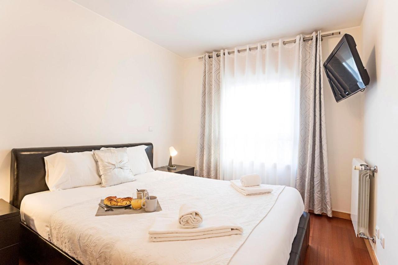 2Br Flat By Metro W/ Free Parking By Lovelystay Vila Nova de Gaia Exterior photo